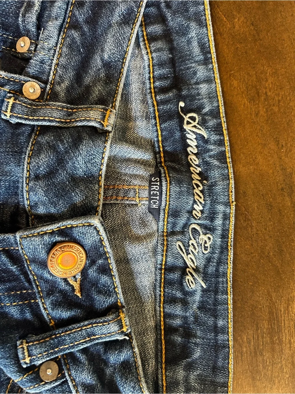American Eagle Favorite Boyfriend Sz 6 Short Women’s Distressed Jeans
